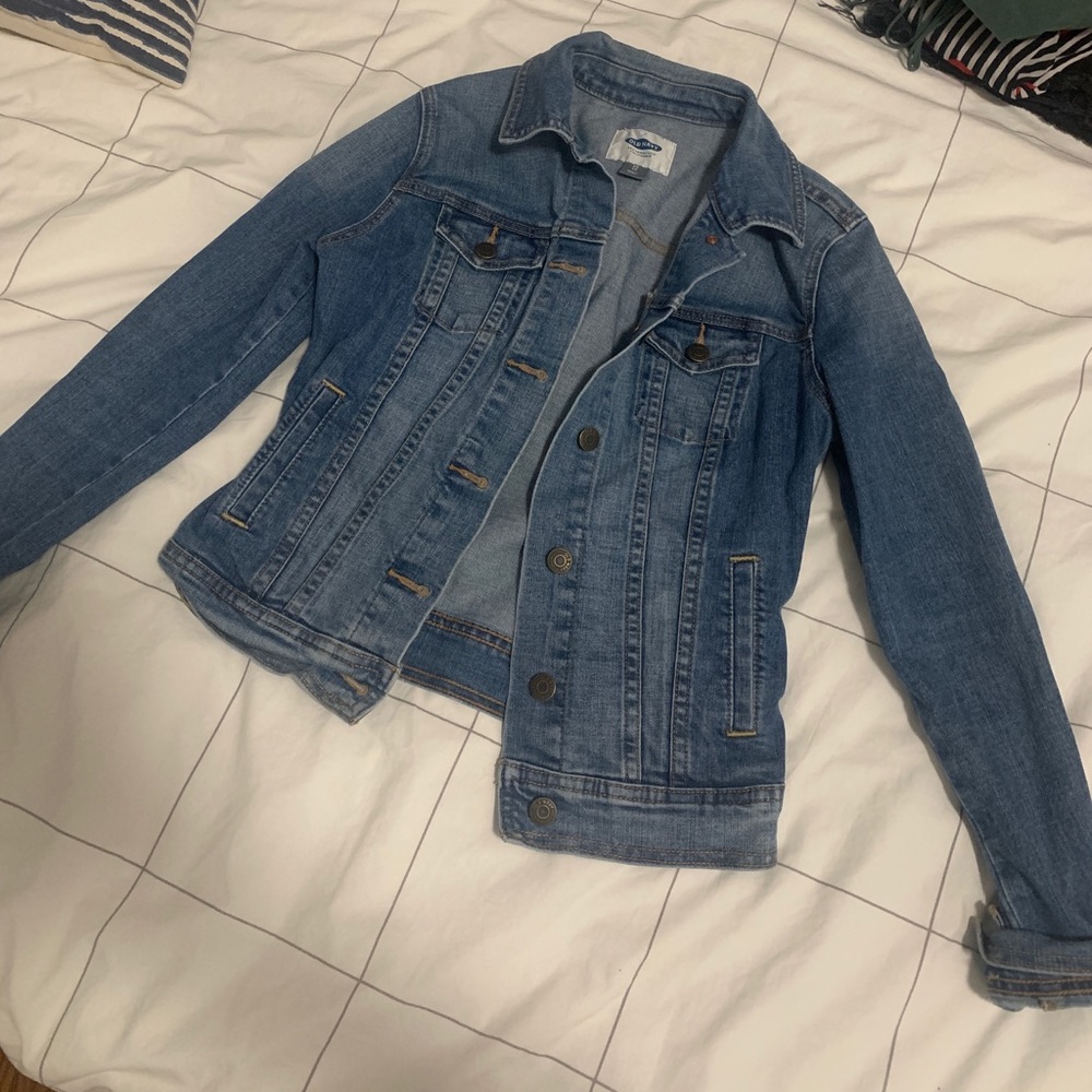 Old navy denim jacket size XS